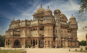 vijay_vilas_palace_tour_in_gujarat